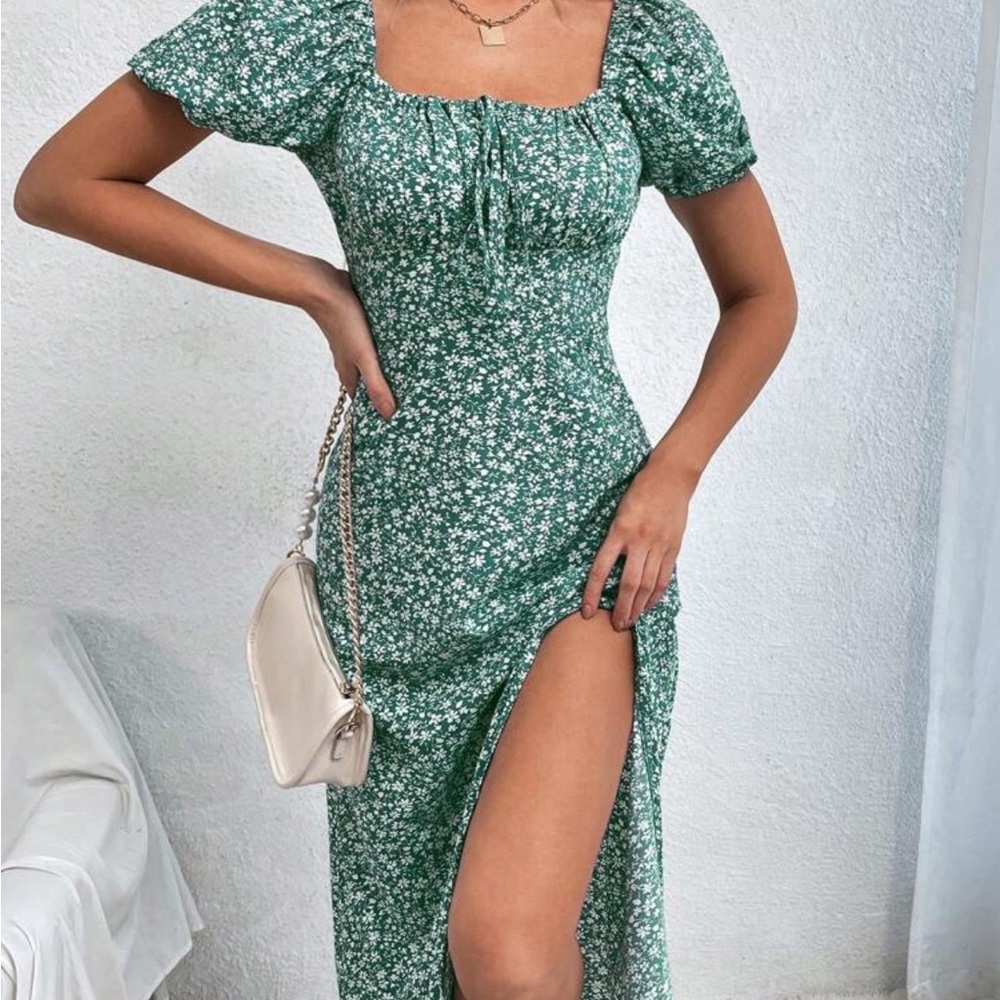 SHEIN Green Floral Midi Dress